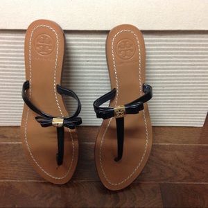 Tory Burch black leather thong sandals